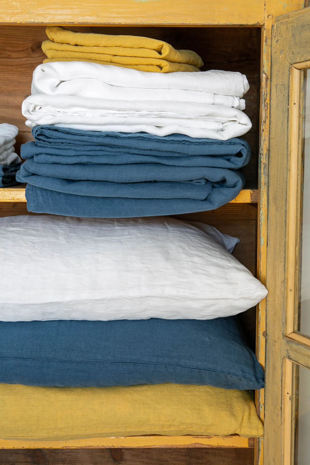 Scout House Textiles Scout Portuguese Linen Quilt Cover Set- King - Scout Blue 6 Scout House Textiles Scout Portuguese Linen Quilt Cover Set- King - Scout Blue