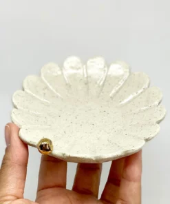 Gifts Bridget Bodenham - Flower Dish Gold Pearl