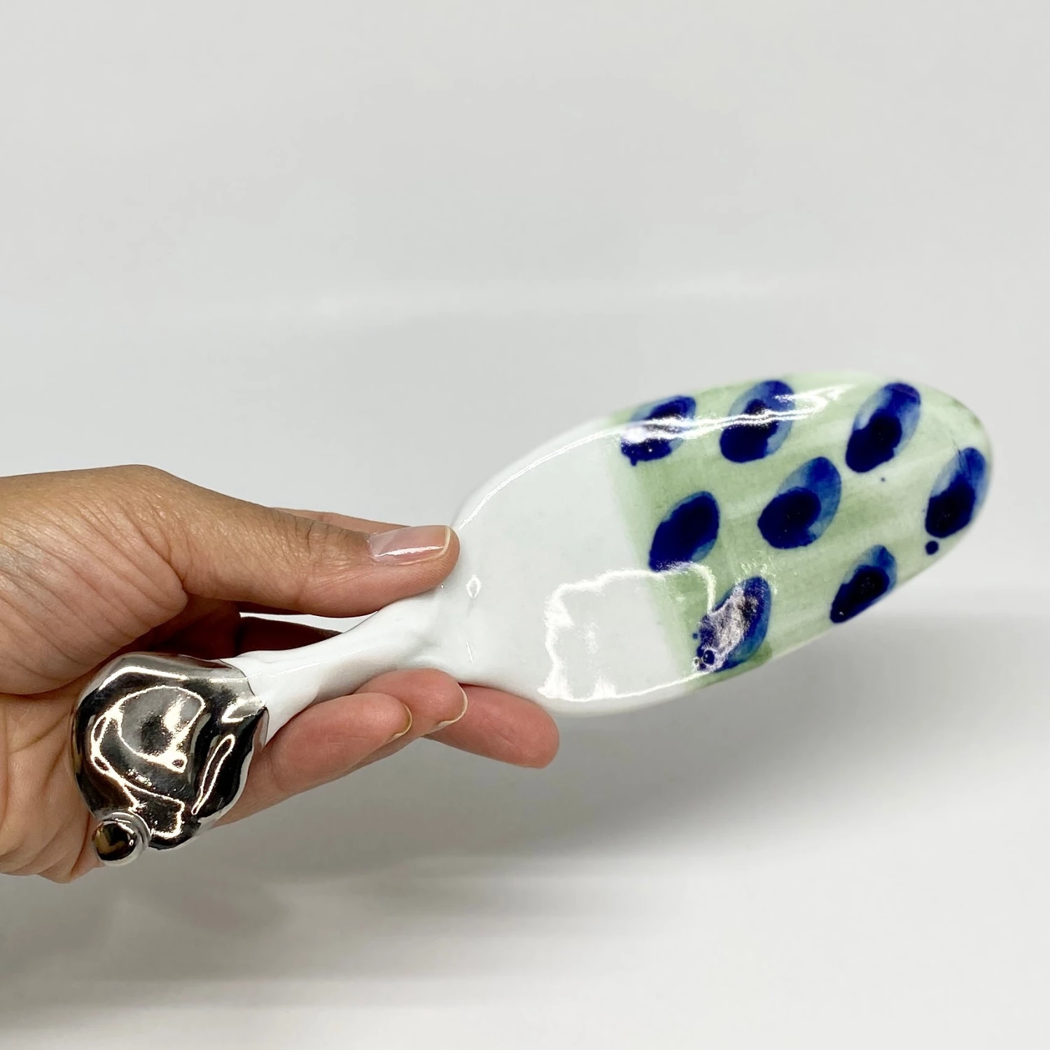 Scout House Gifts Cake Spades - Bridget Bodenham 4 Scout House Gifts Cake Spades - Bridget Bodenham