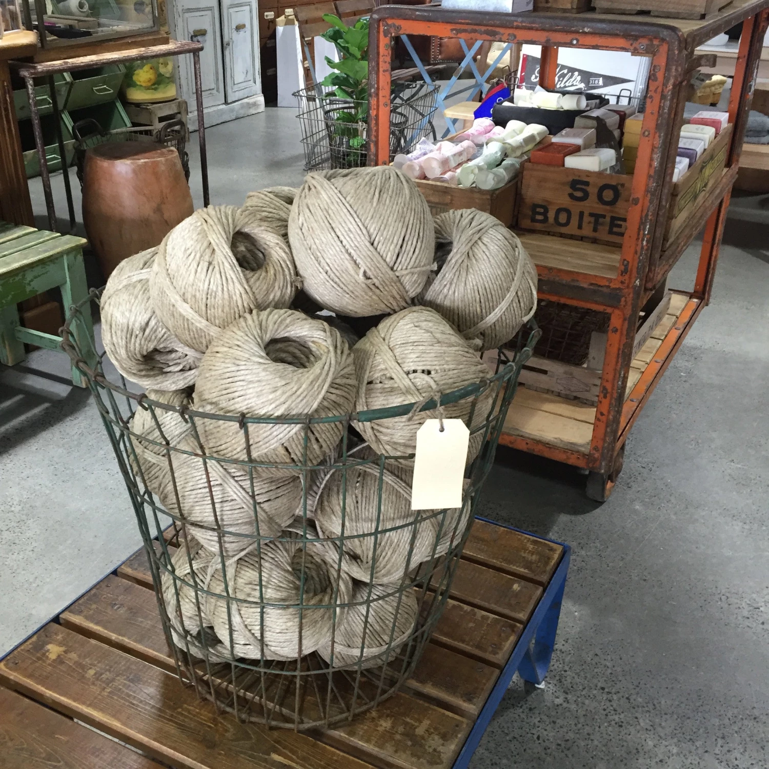 Scout Pure European Linen Cord Twine- Large 500g Ball. 5 Scout Pure European Linen Cord Twine- Large 500g Ball.