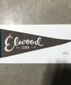 Scout Pennant Elwood In Dark Grey And Deep Teal