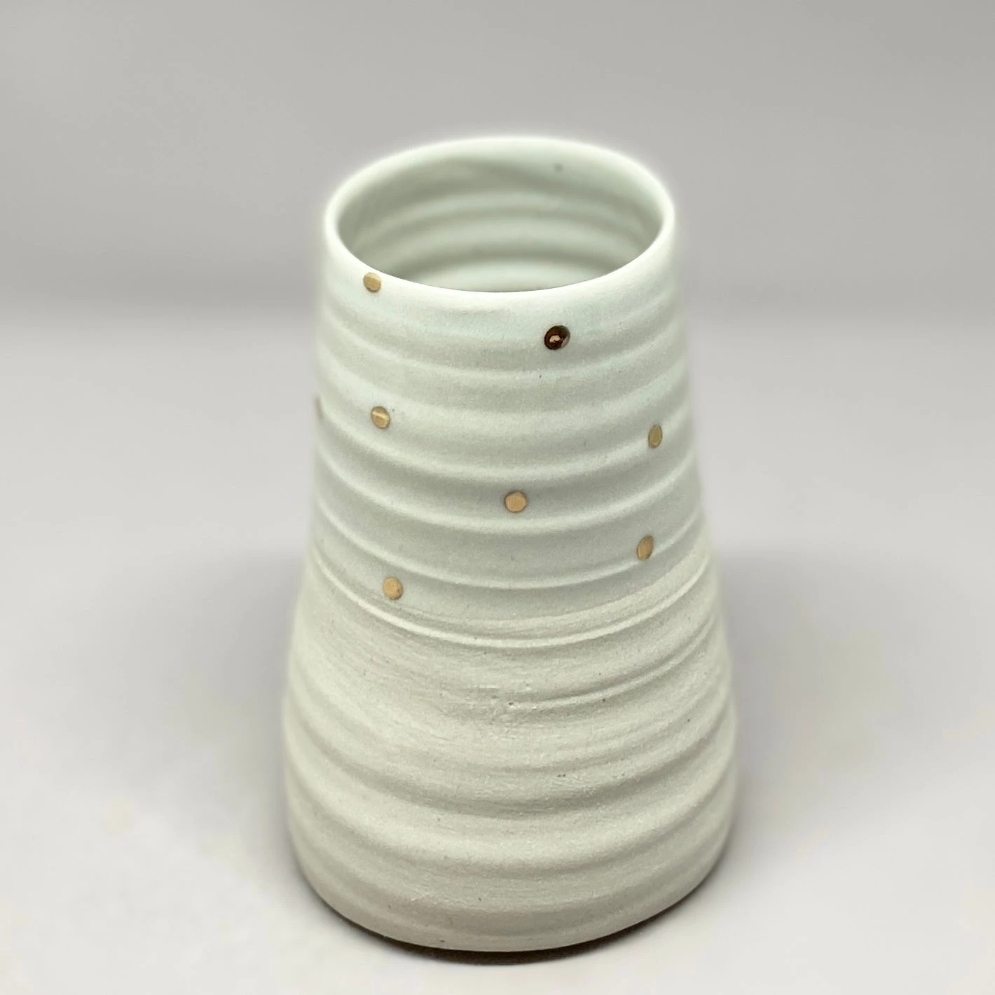Bridget Bodenham - Small Cylindrical Vase - White And Gold Dots 3 Bridget Bodenham - Small Cylindrical Vase - White And Gold Dots