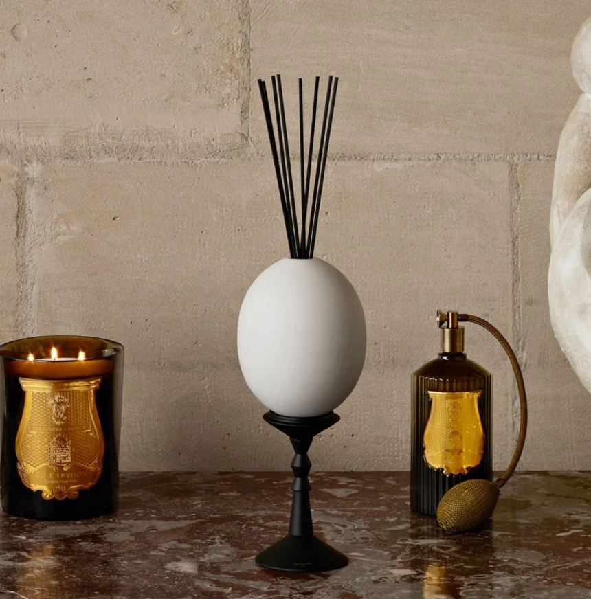 Cire Trudon L’Oeuf - Cyrnos Gifts 8 Cire Trudon L’Oeuf - Cyrnos Gifts