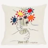 Jules Pansu Pablo Picasso - Fleurs Et Mains - Cushion - 45 X 45 Gifts 2 Jules Pansu Pablo Picasso - Fleurs Et Mains - Cushion - 45 X 45 Gifts